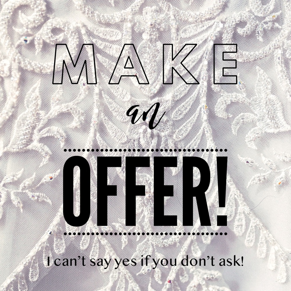 ✨✨✨Accepting all reasonable Offers!!!✨✨✨